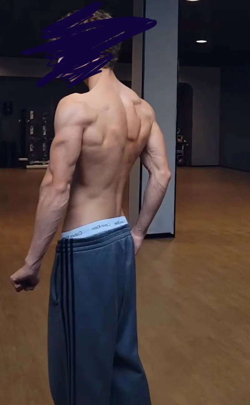 Alexralex (19) male from AT - sexting partner