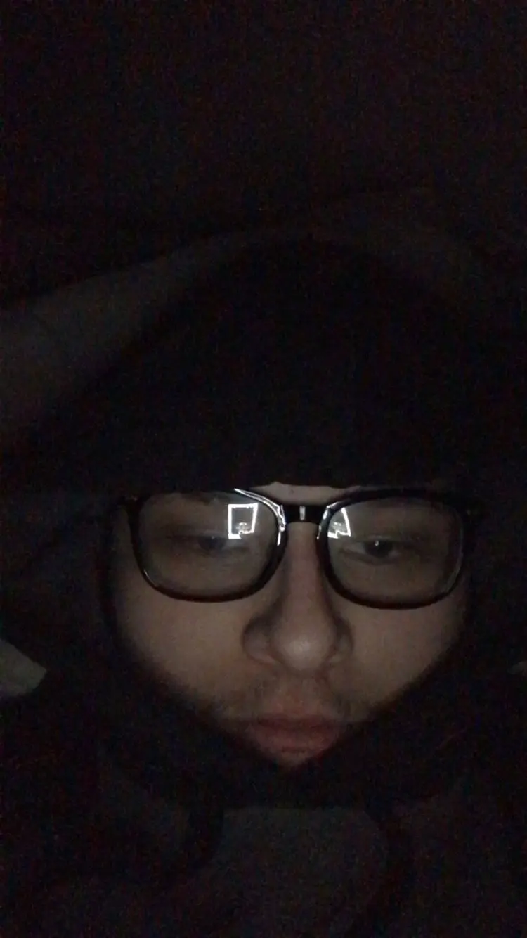 Andy420_ (18) male from US - sexting partner