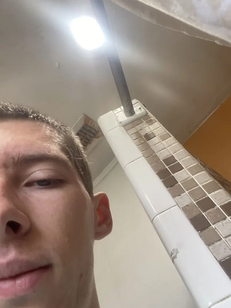 BWC (18) male from US - sexting partner