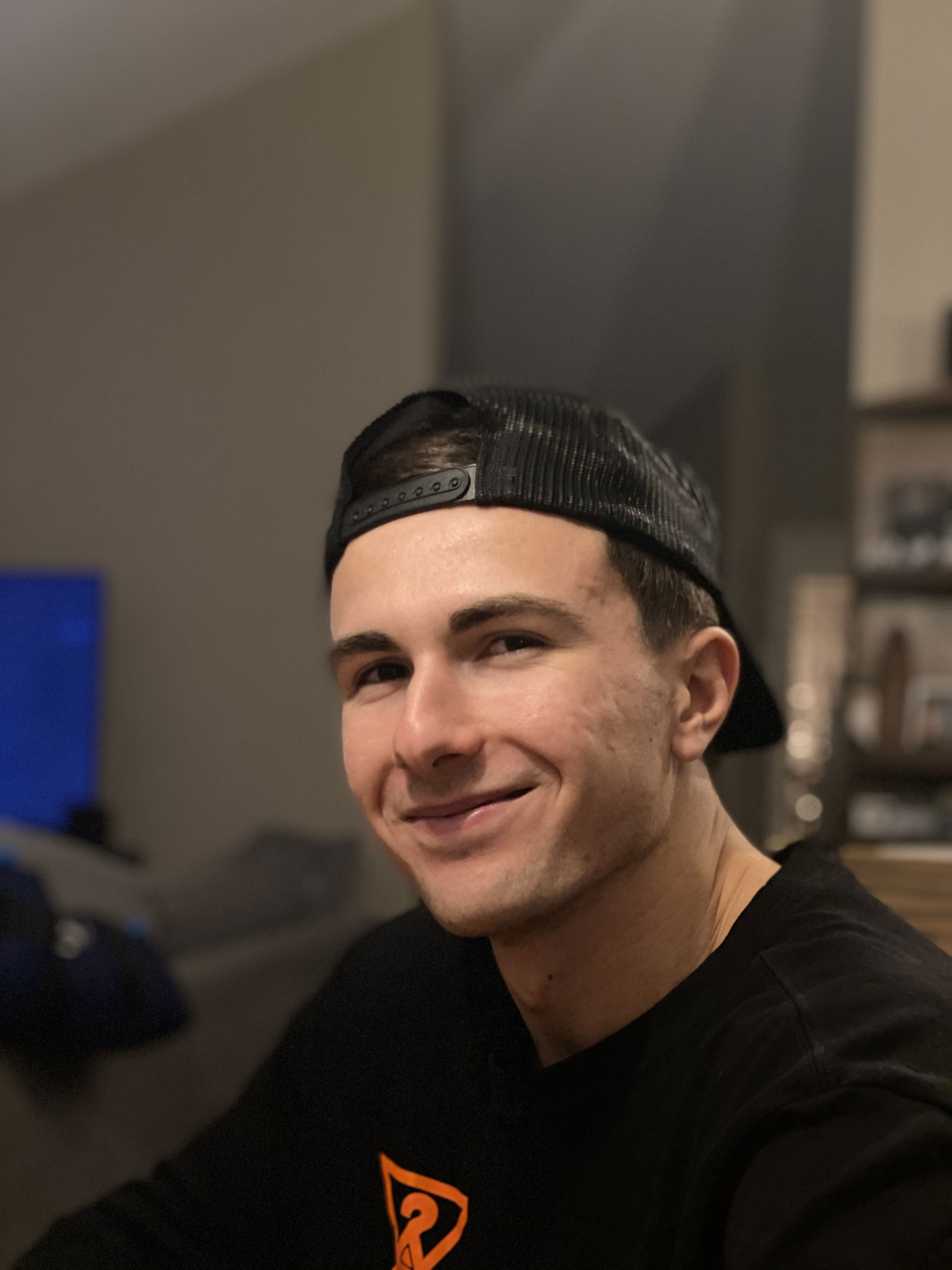 Canadianplayer from CA