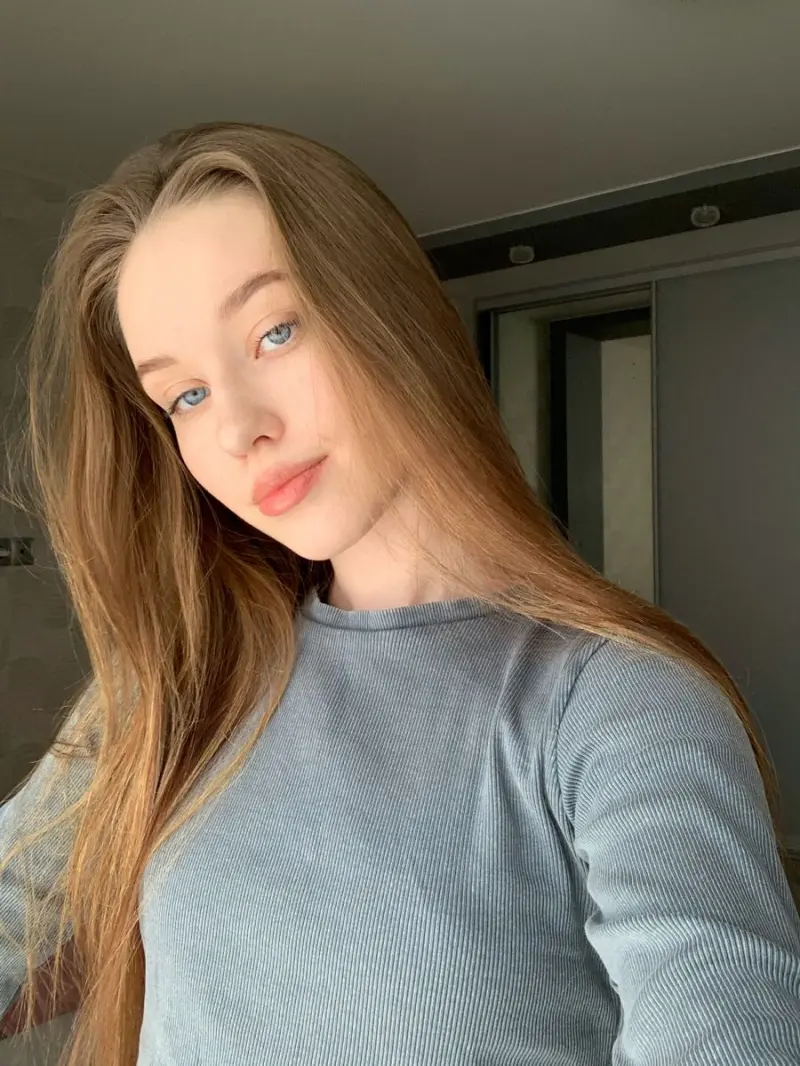 Charlotte468203 from DE