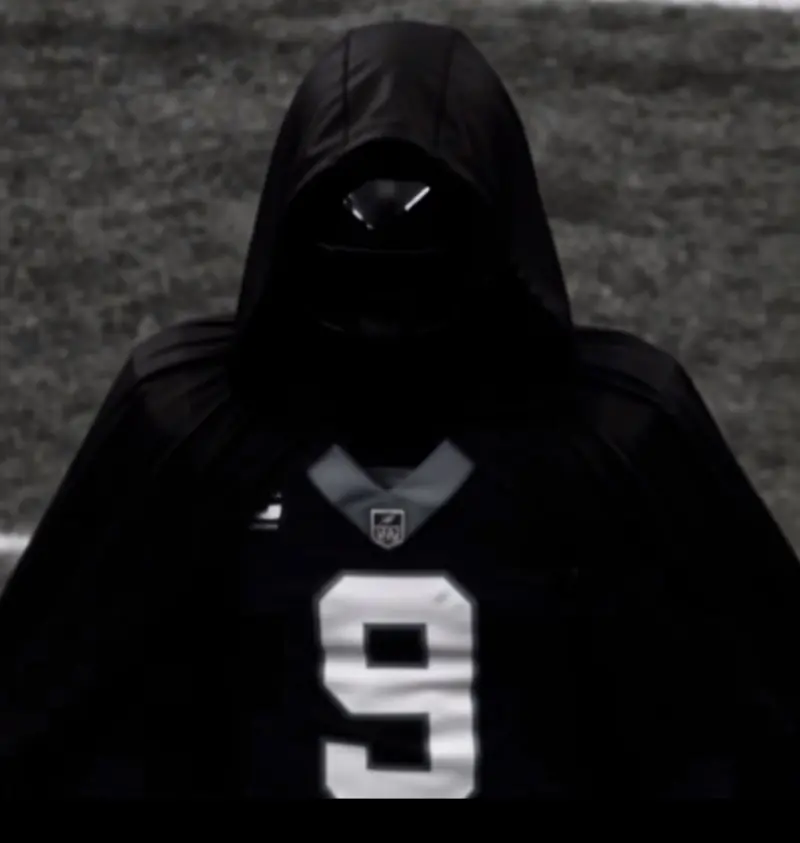 DevinTheBandit (18) male from US - sexting partner