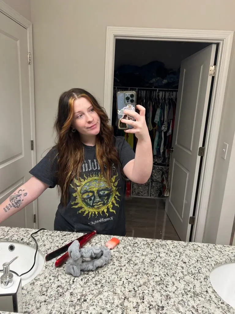 Fredhaier (18) female from US - sexting partner