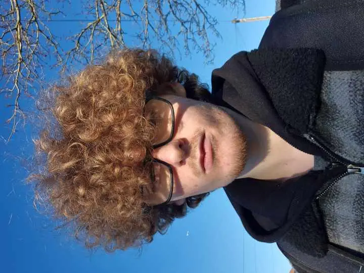 Harryjack2003 (23) male from GB - sexting partner