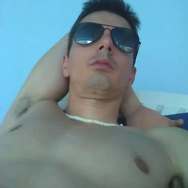 Horatiu (43) male from RO - sexting partner