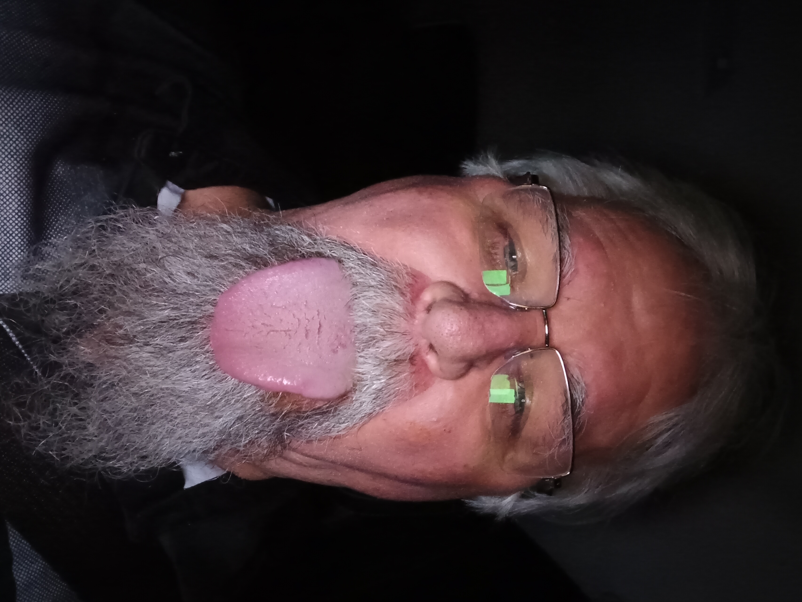 Lovesixtynine69 from US