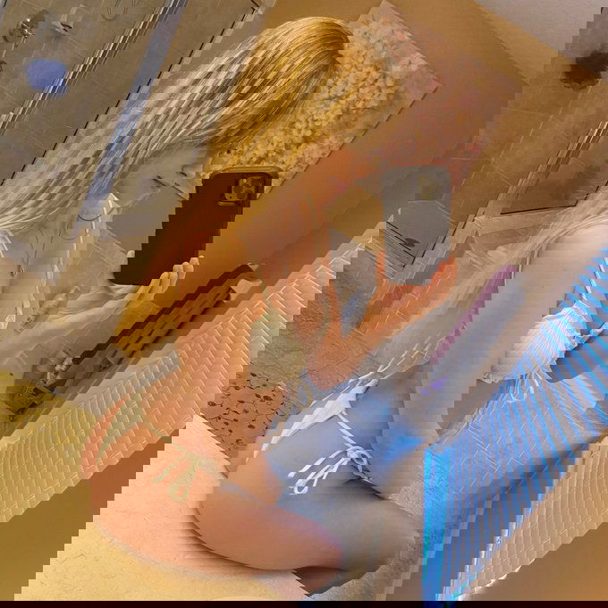 Maddie005 - United States sexting partner