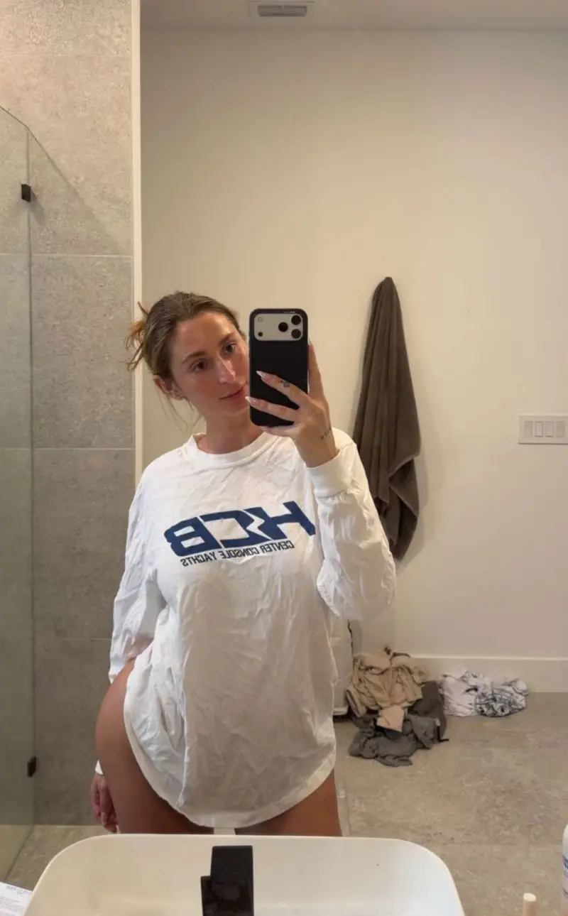 Mary636399 (32) female from US - sexting partner