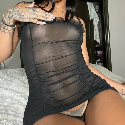 Maryammol26 (18) female from US - sexting partner