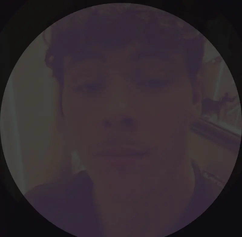 Merek18 (18) male from CA - sexting partner