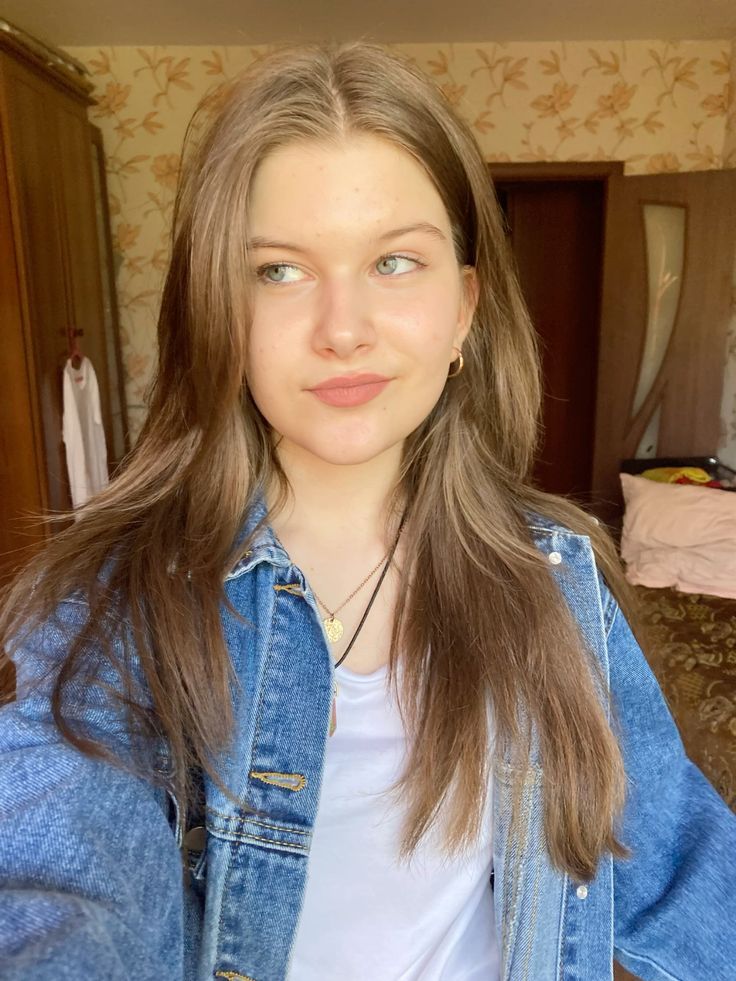 Presley171814 from US