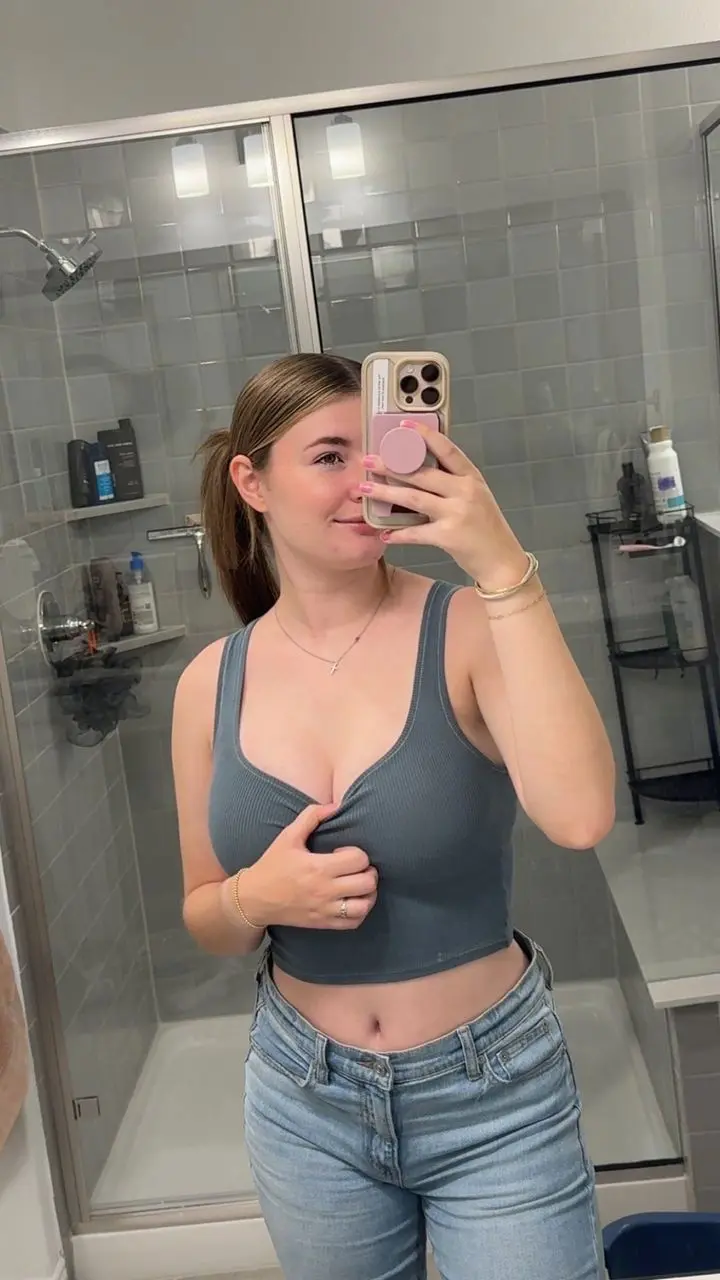 RebeccaRogers from US