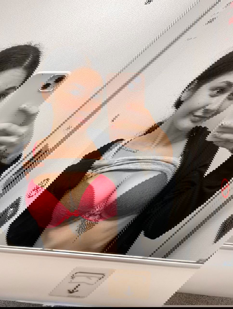 Risalove46957 from US