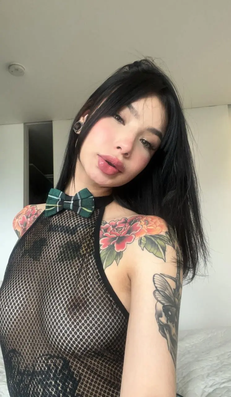 Samanthaklzw65 (23) female from DE - sexting partner