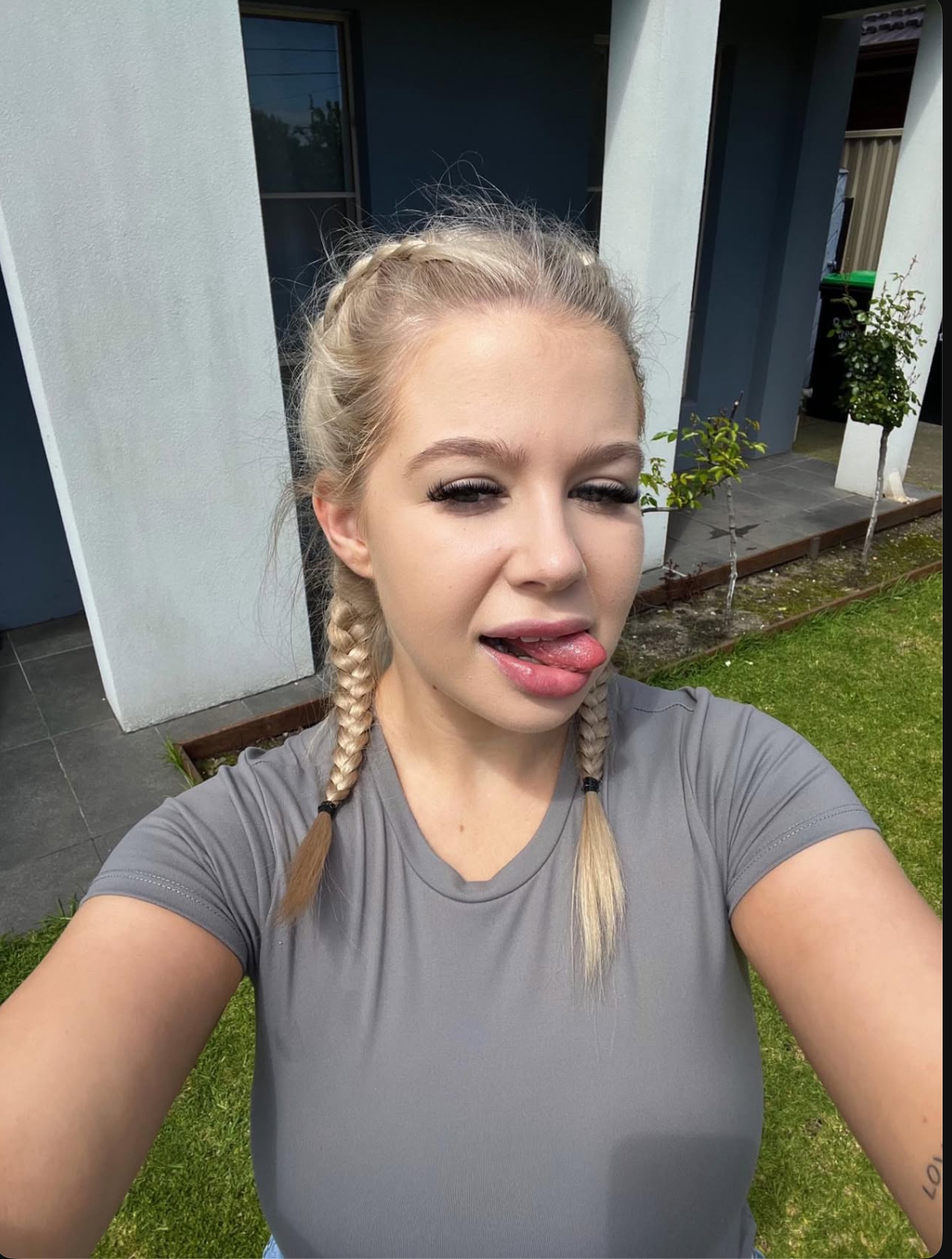 Tonnisha32216 from US