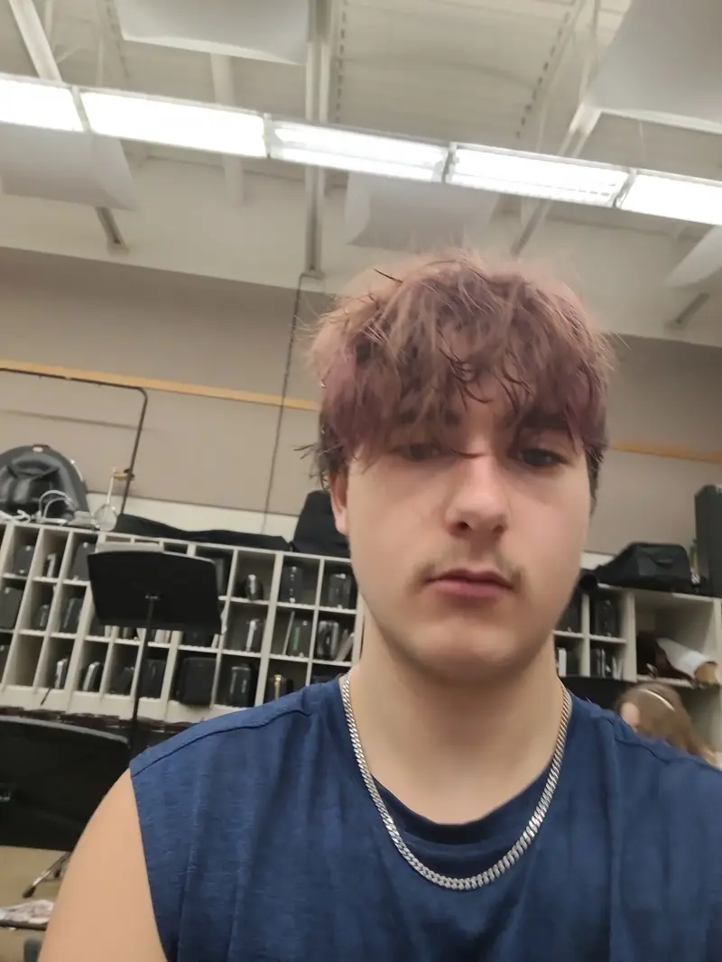 a47759281 (18) male from CA - sexting partner