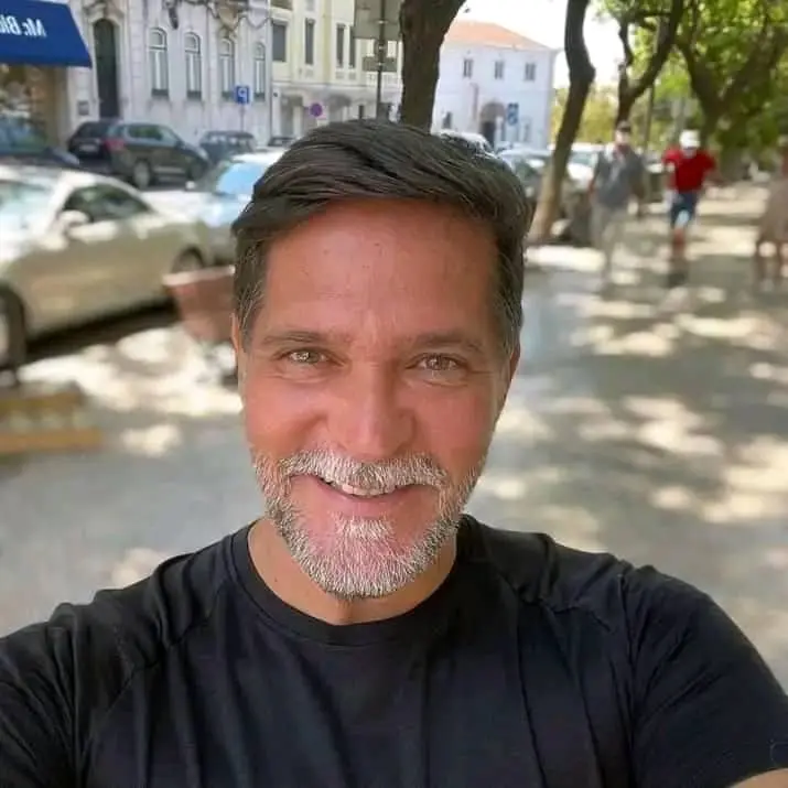 alfredwilliams3206 (18) male from PE - sexting partner