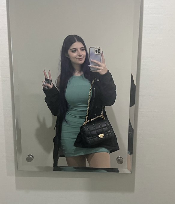 andrianova6677 from US