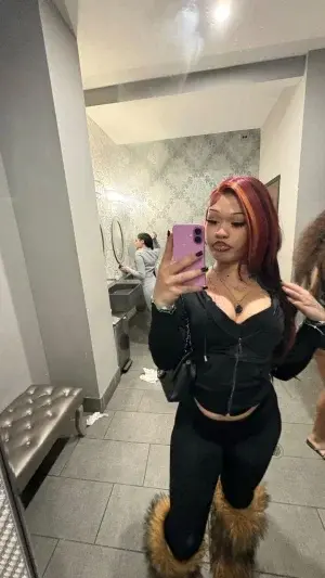 angelatransbaby544 (18) female from US - similar profile