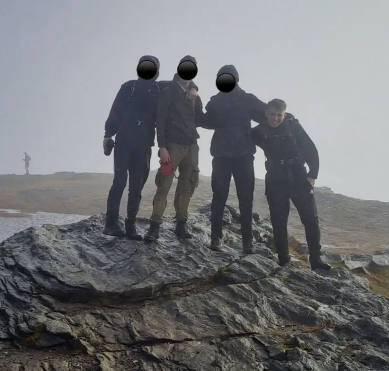 armourflynn (20) male from GB - sexting partner