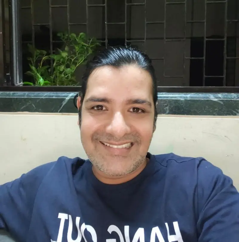 ayanavishal008 (18) male from IN - sexting partner