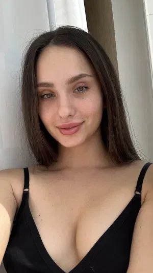 babygirl5566 from CA