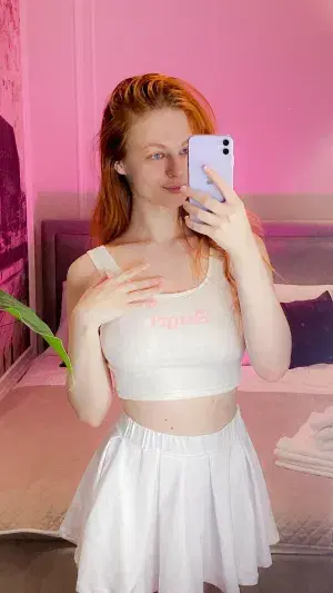 bamid47965 (18) female from CA - sexting partner