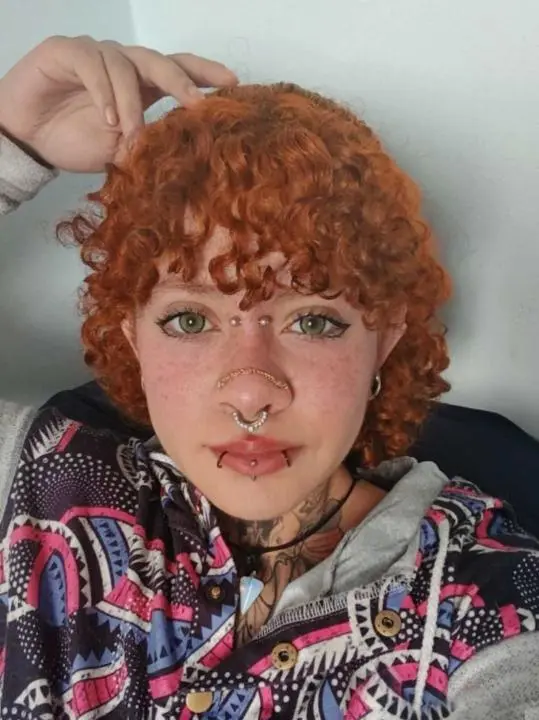 bevib18711 (18) female from SZ - sexting partner