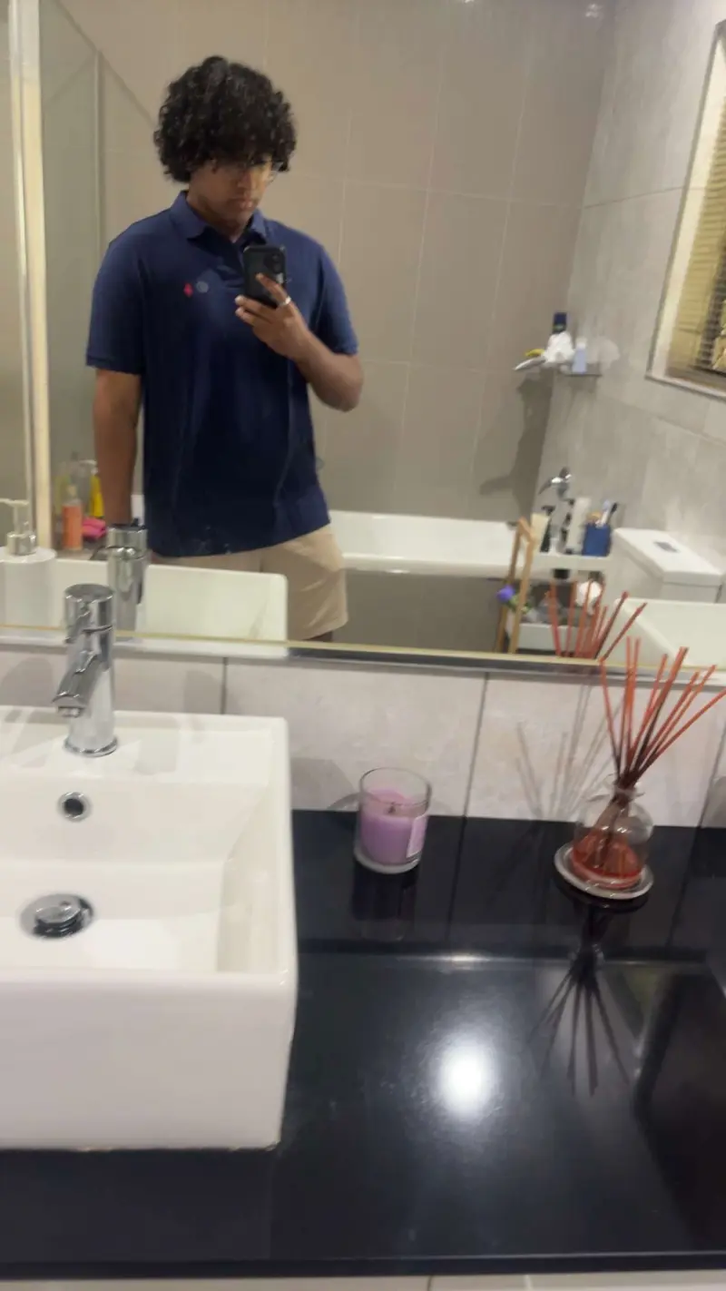 billyjs20256316 from AU