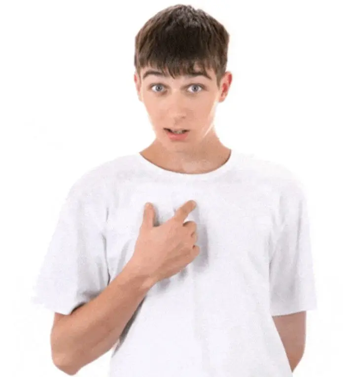 bobbiesumbody (18) male from US - sexting partner