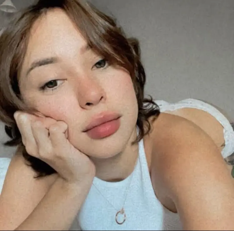 boombehas82288 (25) female from US - sexting partner