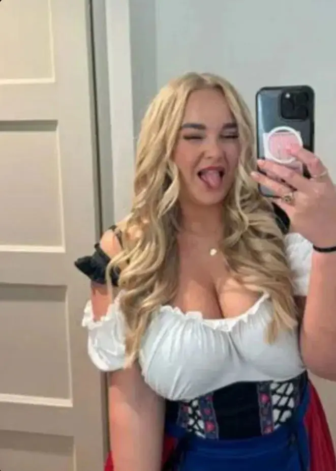 botapyt (23) female from DE - sexting partner