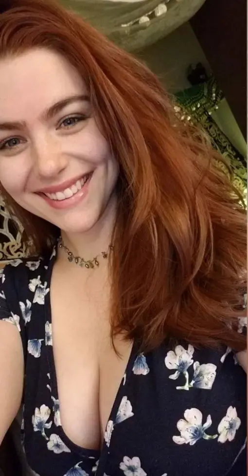 boviya2986 (18) female from CA - sexting partner