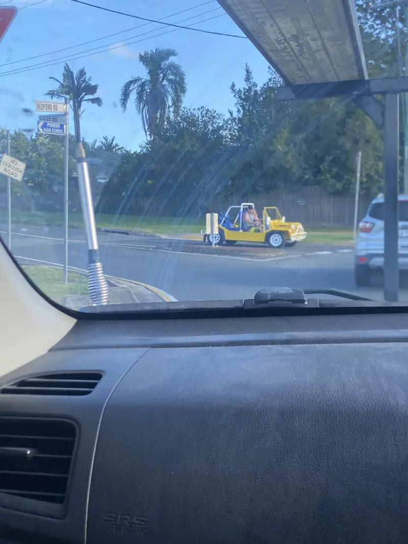 calvinsigmond (18) male from AU - sexting partner