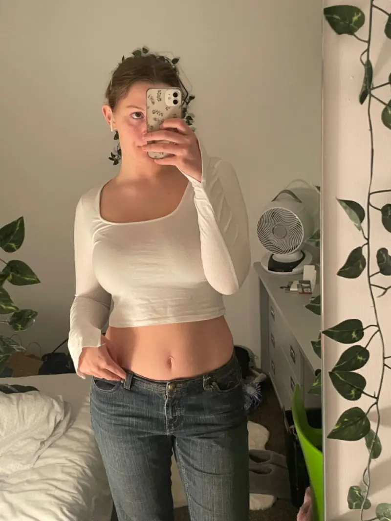 canama6041 (18) female from US - sexting partner