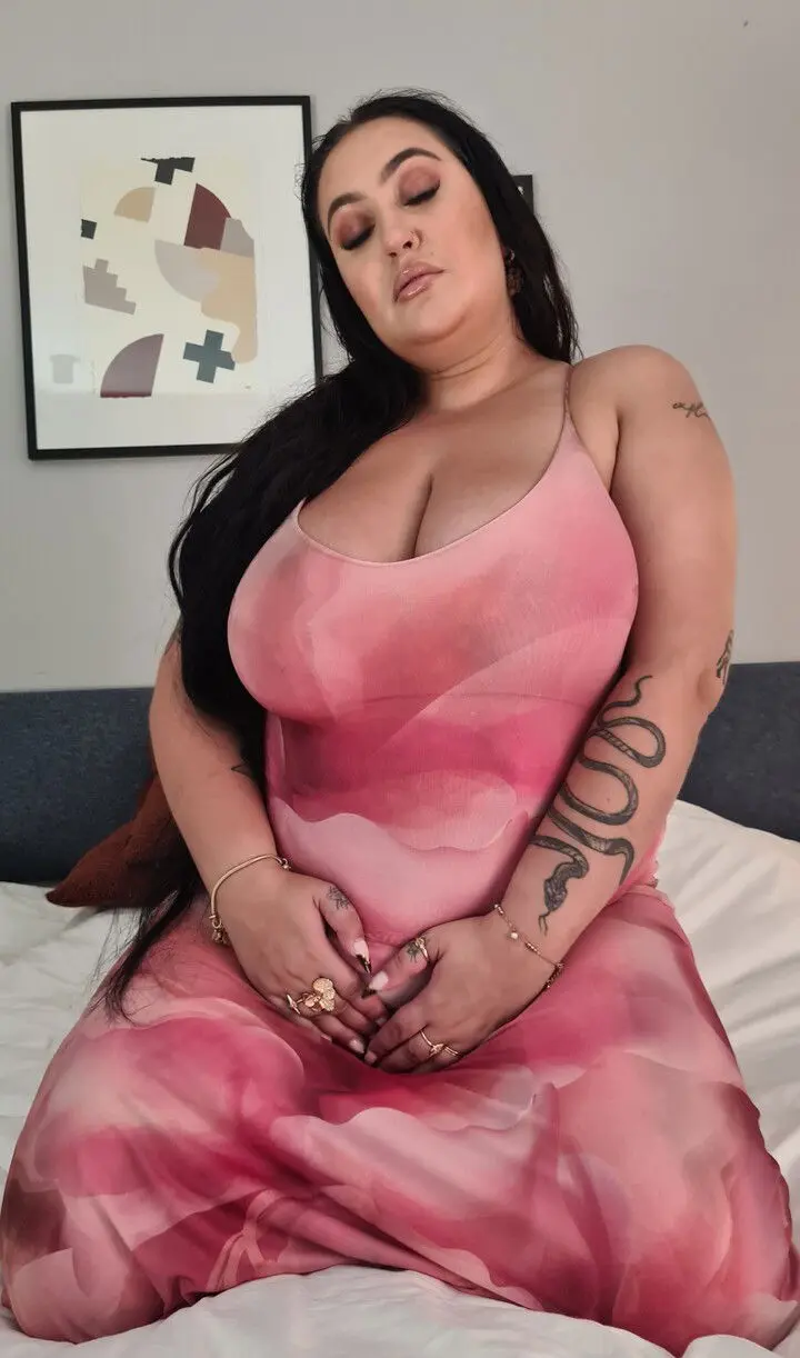 cbkegjh4z9 (18) female from GB - sexting partner