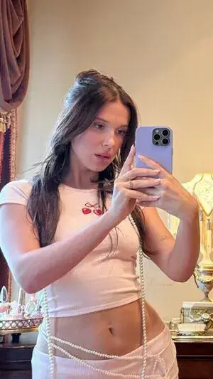 cerala2162 (21) female from US - sexting partner