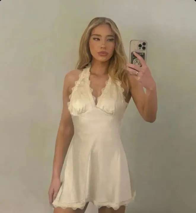 cetiphj (18) female from GB - sexting partner