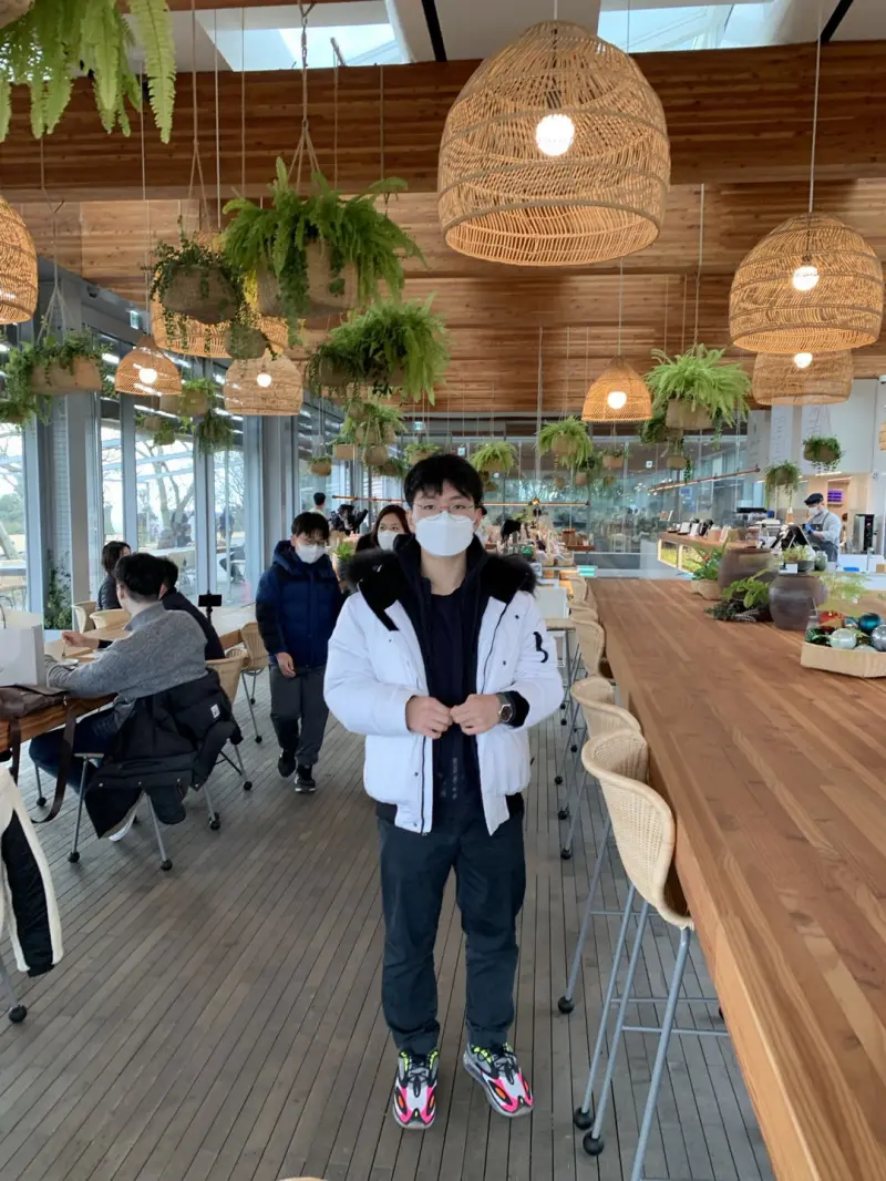 chaehoon1013 (18) male from KR - sexting partner