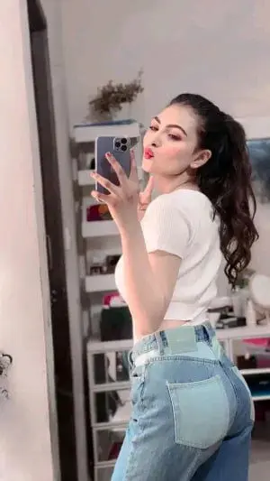 ciyol29035 (19) female from DE - sexting partner