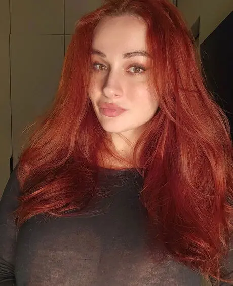 cobir51444 (21) female from DE - sexting partner