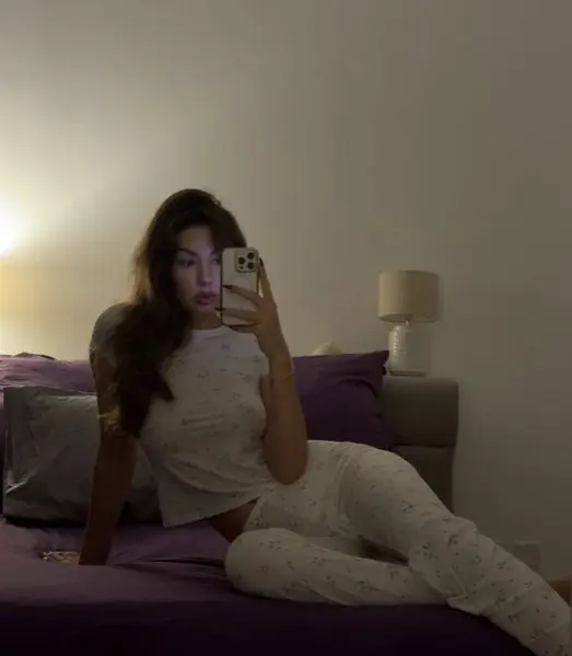 copelandbev66 - 18 years old female from United States sexting partner