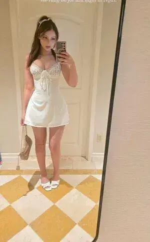 cosoy90727 (18) female from US - sexting partner