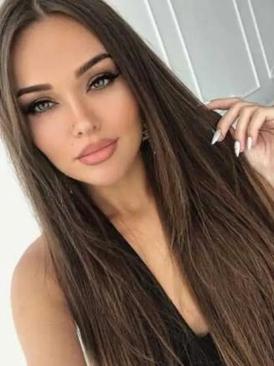 cunaybu (25) female from CA - sexting partner