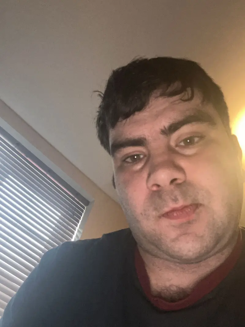 cuthbertsam9 (29) male from GB - sexting partner