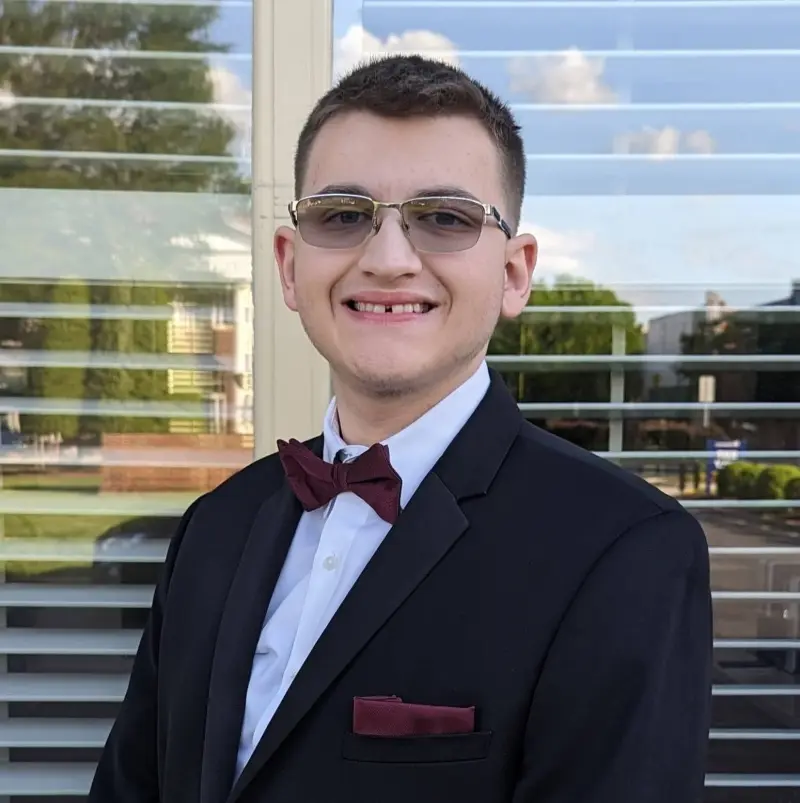 cwbspaceman0106 (19) male from US - sexting partner