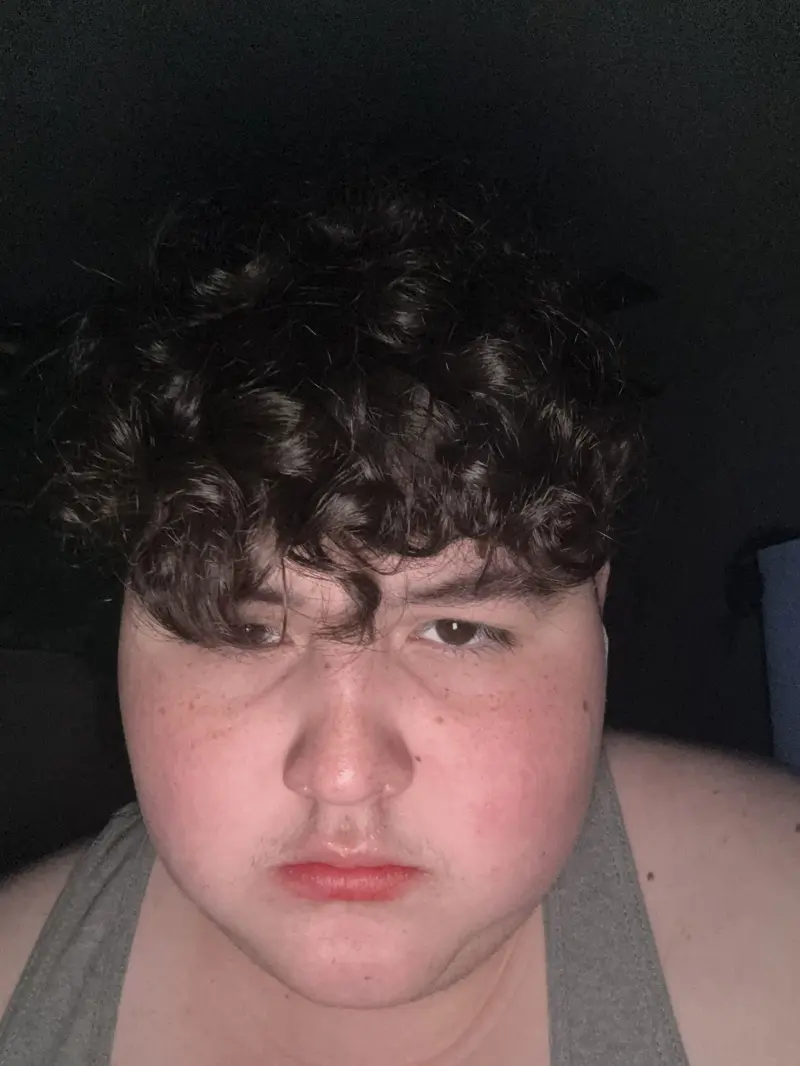 daddyhardfuc (18) male from US - sexting partner