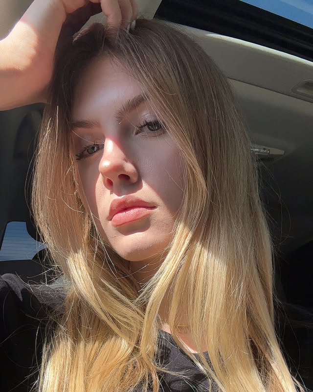 dajehac358 - United States sexting partner