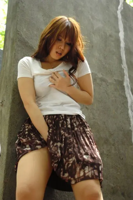 dameyit299 (18) female from AU - sexting partner