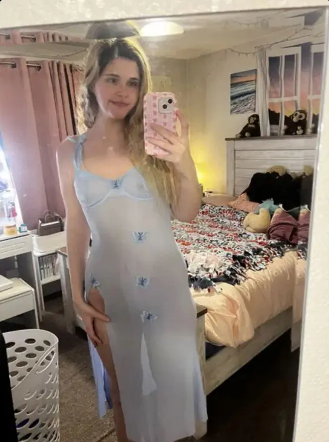 darijaty (22) female from US - sexting partner